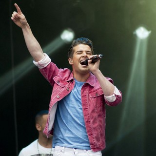 Joe McElderry in BT London Live - Performances