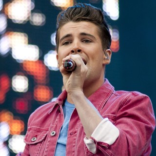 Joe McElderry in BT London Live - Performances