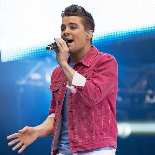 Joe McElderry in BT London Live - Performances