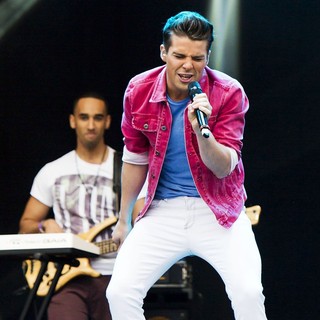Joe McElderry in BT London Live - Performances