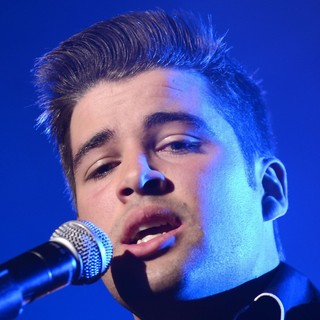 Joe McElderry in Joe McElderry Performing Live