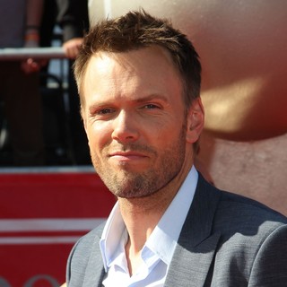 Joel McHale in 2012 ESPY Awards - Red Carpet Arrivals