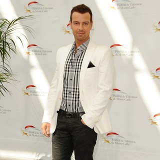 Joey Lawrence in Monte Carlo Television Festival 2011 - Photocall - Melissa and Joey