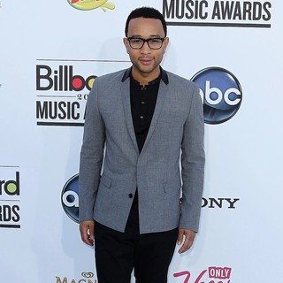 John Legend in 2012 Billboard Music Awards - Arrivals