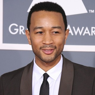 John Legend in 54th Annual GRAMMY Awards - Arrivals - john-legend-54th-annual-grammy-awards-01