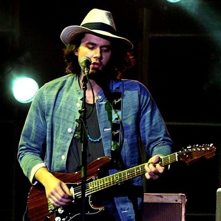 John Mayer in 2011 Tiger Jam at Mandalay Bay Events Center - Performance - john-mayer-2011-tiger-jam-16
