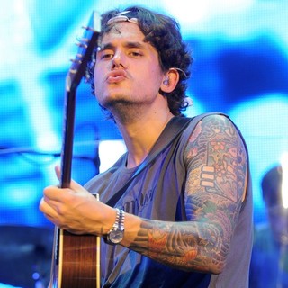 John Mayer in John Mayer Performs on The Final Night of his Bottle Studies Tour