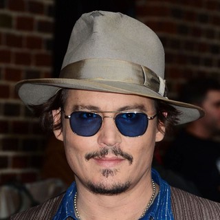 Johnny Depp in The Late Show with David Letterman - Arrivals - johnny-depp-late-show-with-david-letterman-01
