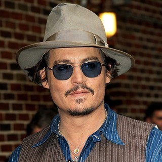 Johnny Depp in The Late Show with David Letterman - Arrivals - johnny-depp-late-show-with-david-letterman-02
