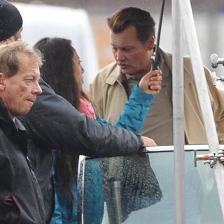 Johnny Depp on Set Filming LAbyrinth in The Rain