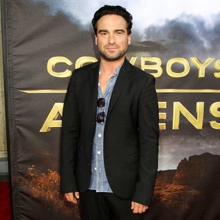 Johnny Galecki in Cowboys and Aliens Premiere - Arrivals