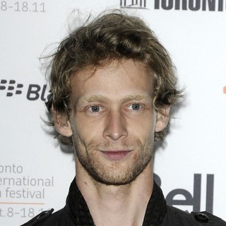 Johnny Lewis
