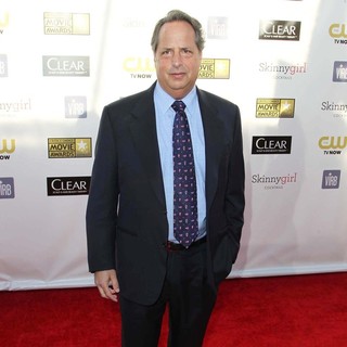 Jon Lovitz in 18th Annual Critics' Choice Movie Awards
