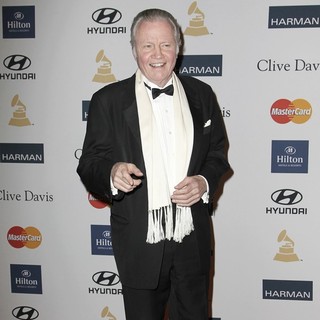 Jon Voight in Clive Davis and The Recording Academy's 2013 Pre-Grammy Gala and Salute to Industry Icons - jon-voight-clive-davis-and-the-recording-academy-s-2013-pre-grammy-gala-04
