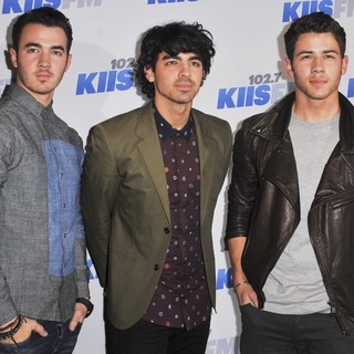 Jonas Brothers in KIIS FM's Jingle Ball 2012 - Arrivals
