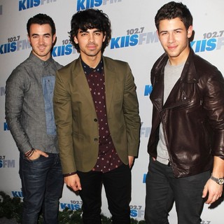 Jonas Brothers in KIIS FM's Jingle Ball 2012 - Arrivals