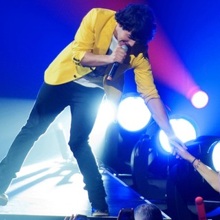 Joe Jonas in KIIS FM's Jingle Ball 2012 - Show - jonas-brothers-jingle-ball-2012-show-06