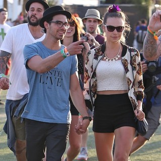 Joe Jonas in The 2013 Coachella Valley Music and Arts Festival - Week 1 Day 2 - jonas-eggenschwiler-2013-coachella-valley-music-and-arts-festival-06