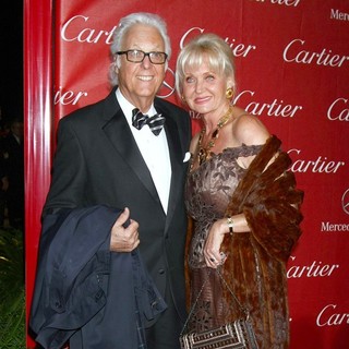 Jack Jones, Eleonora Jones in 24th Annual Palm Springs International Film Festival Awards Gala - Red Carpet