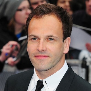 UK Premiere of Dark Shadows - Arrivals