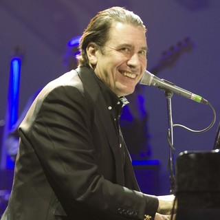 Jools Holland in Jools Holland Performing Live
