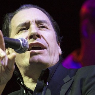Jools Holland in Jools Holland Performing Live