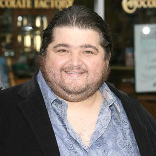 Jorge Garcia in Los Angeles Premiere of Super 8 - jorge-garcia-super-8-premiere-01