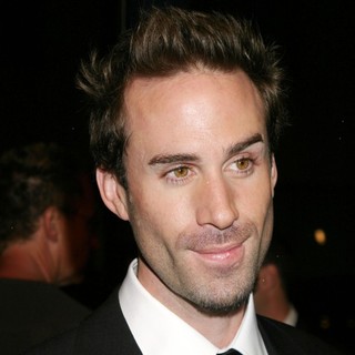 Joseph Fiennes in Premiere of Running with Scissors