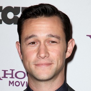 Joseph Gordon-Levitt in 15th Annual Hollywood Film Awards Gala Presented by Starz - Arrivals