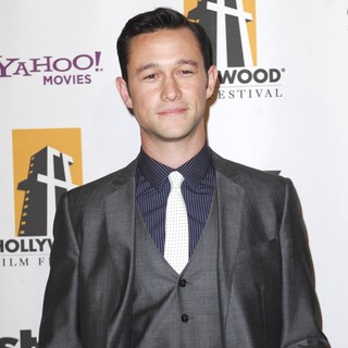 Joseph Gordon-Levitt in 15th Annual Hollywood Film Awards Gala Presented by Starz - Arrivals