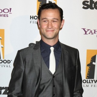 Joseph Gordon-Levitt in 15th Annual Hollywood Film Awards Gala Presented by Starz - Arrivals
