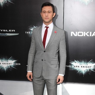 Joseph Gordon-Levitt in The Dark Knight Rises New York Premiere - Arrivals