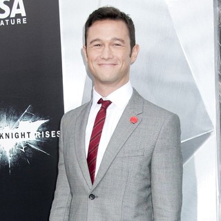 Joseph Gordon-Levitt in The Dark Knight Rises New York Premiere - Arrivals