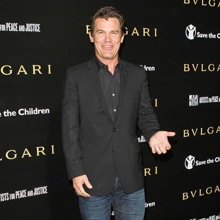 Josh Brolin in Bvlgari Private Event Honoring Simon Fuller and Paul Haggis to Benefit Save The Children