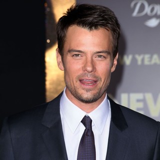 Josh Duhamel in Los Angeles Premiere of New Year's Eve