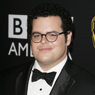 Josh Gad in BAFTA Los Angeles 2012 Britannia Awards Presented by BBC America