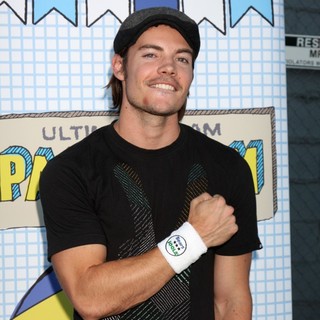 Josh Henderson in The 2010 Ultimate Slam PaddleJam Celebrity Ping Pong Tournament