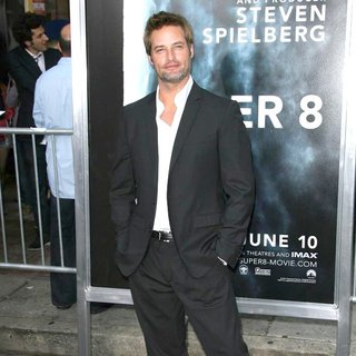 Josh Holloway in Los Angeles Premiere of Super 8