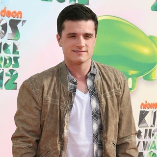 Josh Hutcherson in 2012 Kids' Choice Awards - Arrivals
