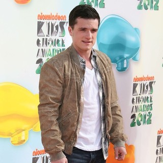Josh Hutcherson in 2012 Kids' Choice Awards - Arrivals