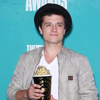 Josh Hutcherson in 2012 MTV Movie Awards - Press Room