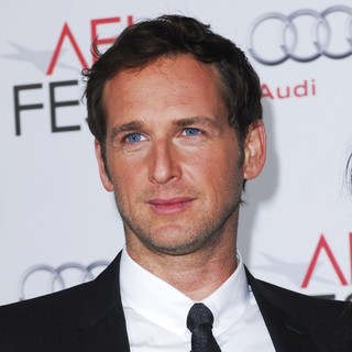 Josh Lucas in AFI Fest 2011 Opening Night Gala World Premiere of J. Edgar - josh-lucas-premiere-j-edgar-01