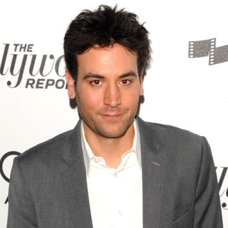 Josh Radnor in 2nd Annual Reel Stories, Real Lives Benefiting The Motion Picture and Television Fund - Arrivals - josh-radnor-2nd-annual-reel-stories-01
