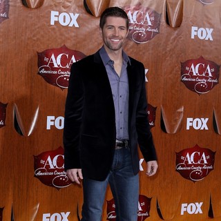 2011 American Country Awards - Arrivals