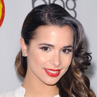 Josie Loren
