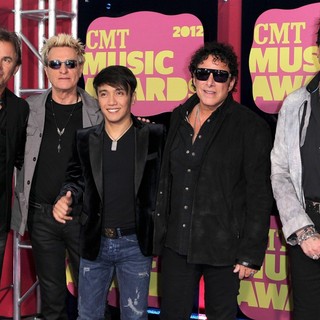Journey in 2012 CMT Music Awards