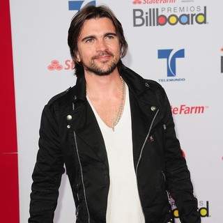 Juanes in Billboard Latin Music Awards 2012 - Arrivals