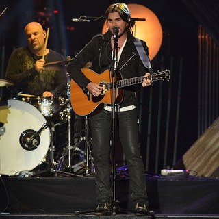 Juanes in Billboard Latin Music Awards 2012 - Show