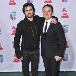 Juanes, Fonseca in 13th Annual Latin Grammy Awards - Arrivals
