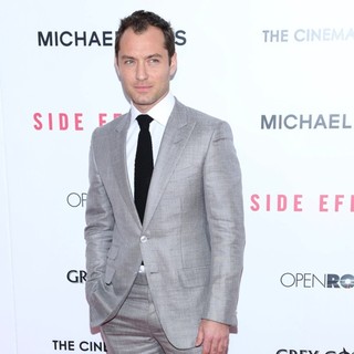 Jude Law in New York Premiere of Side Effects